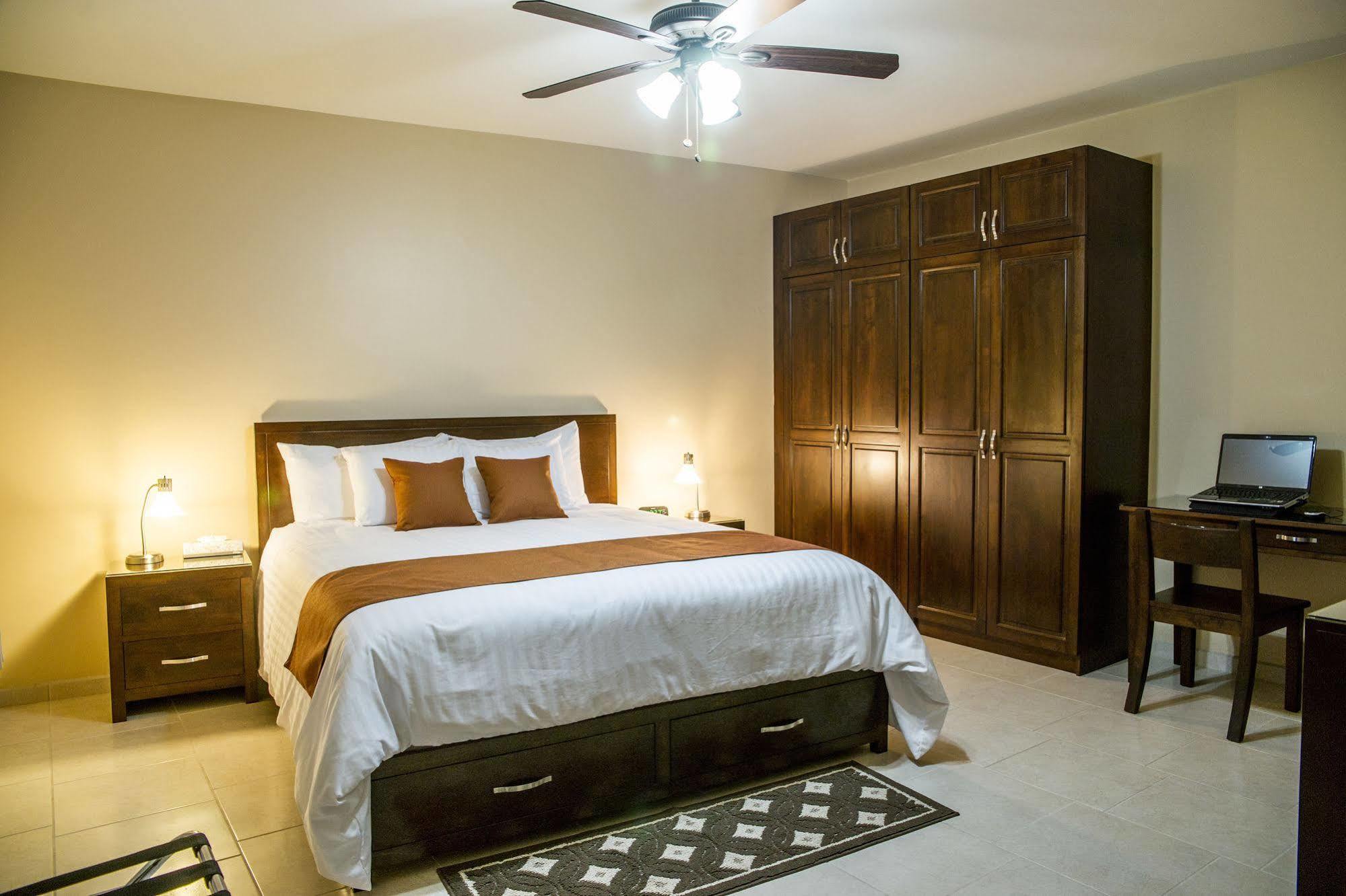 Bugambilias Suites Loreto  Εξωτερικό φωτογραφία